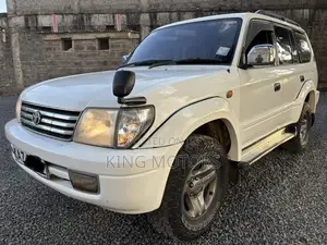 Toyota Land Cruiser Prado 3.0 TD 2000 White