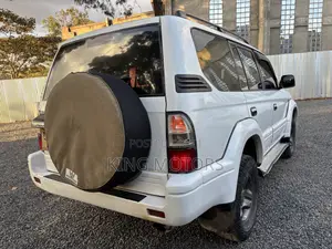 Toyota Land Cruiser Prado 3.0 TD 2000 White