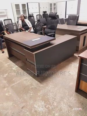 Computer Table/Executive Office Desk