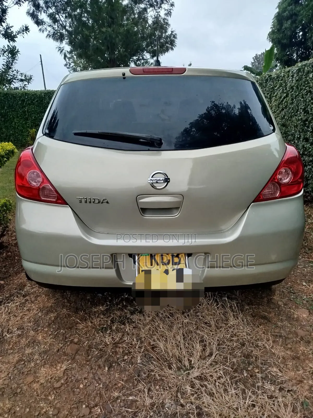 Nissan Tiida 2008 Gold