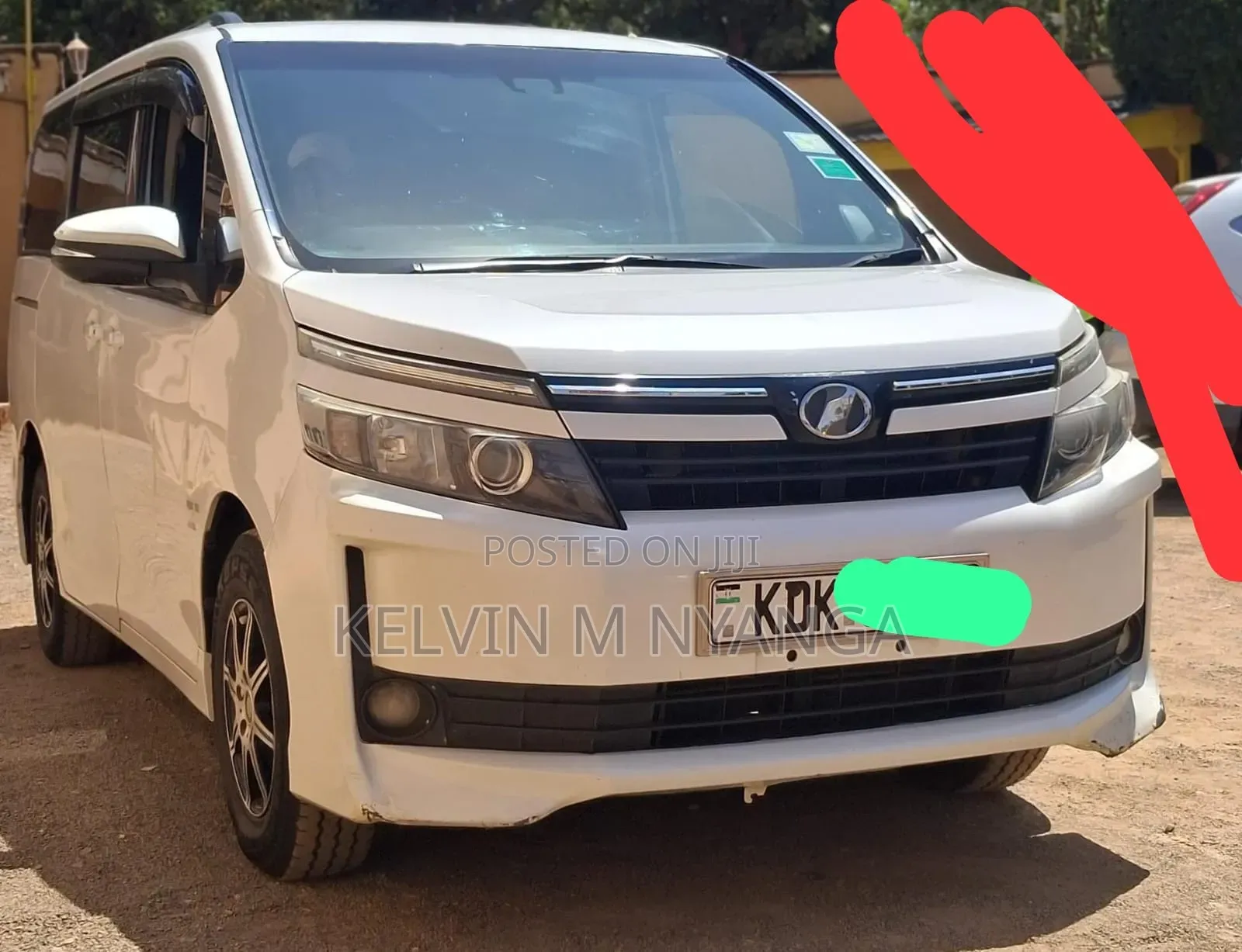 Toyota Voxy 2016 White