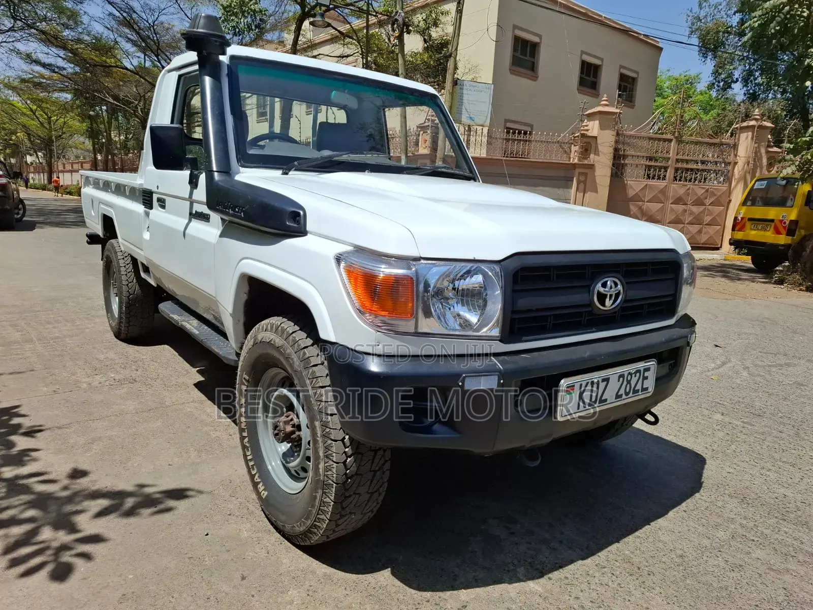 Toyota Land Cruiser 79 Series 2013 White