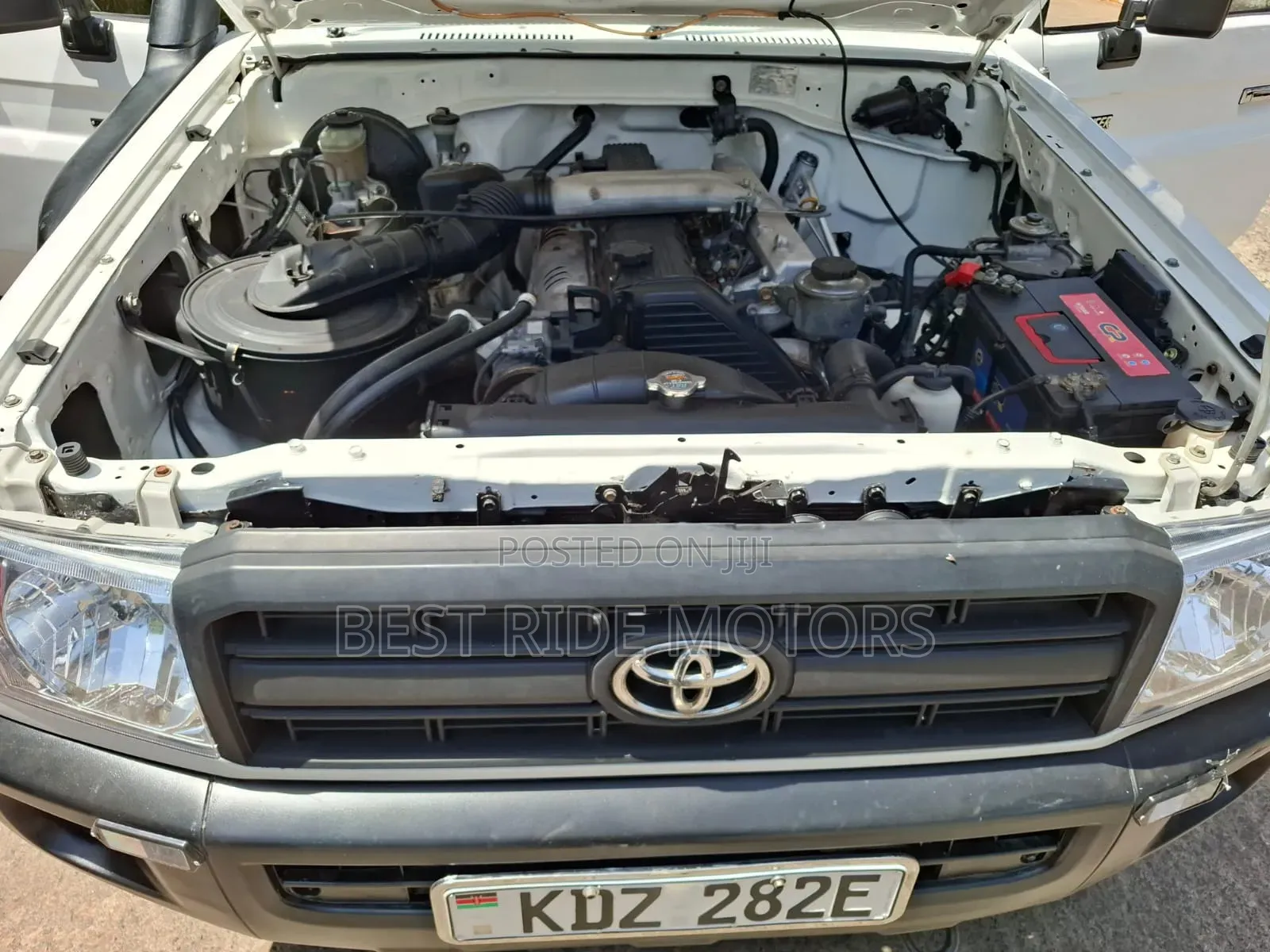 Toyota Land Cruiser 79 Series 2013 White