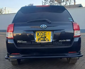 Toyota Corolla Fielder 2014