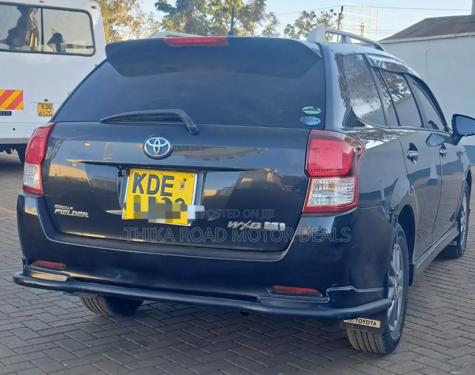 Toyota Corolla Fielder 2014