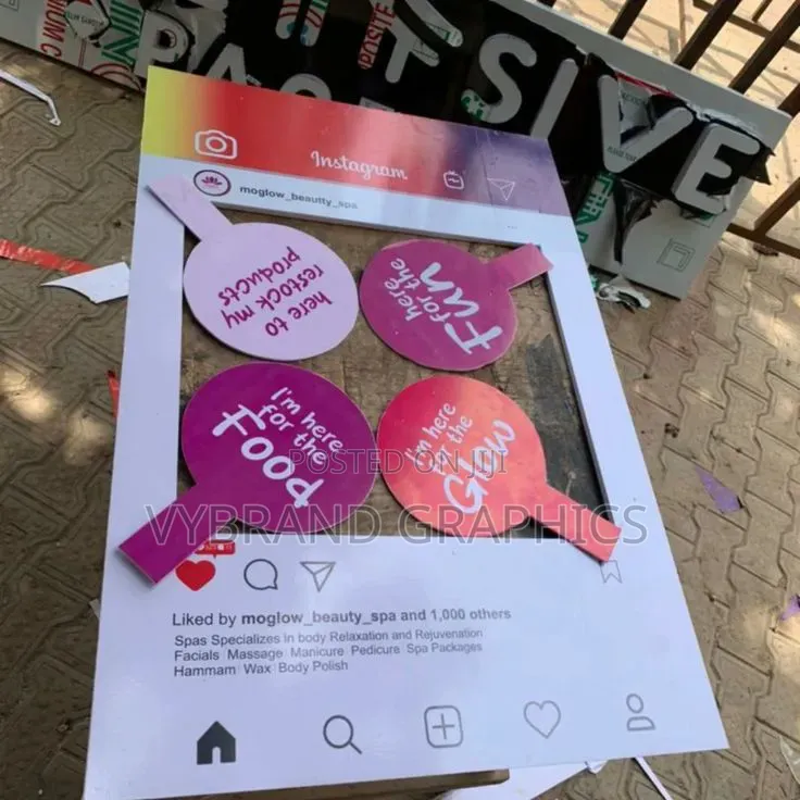 Selfie Frame / Selfie Booth