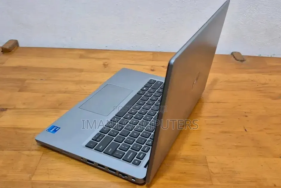 New Laptop Dell Latitude 5430 8GB Intel Core i7 SSD 256GB