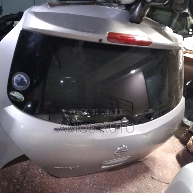 Nissan Tiida 2005 Boot - thumbnail 2