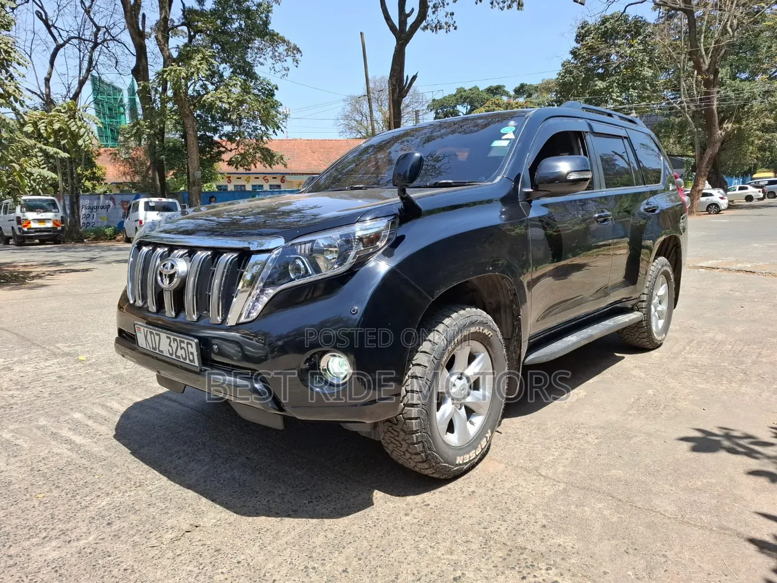 Toyota Land Cruiser Prado 2.7 i 2012 Black