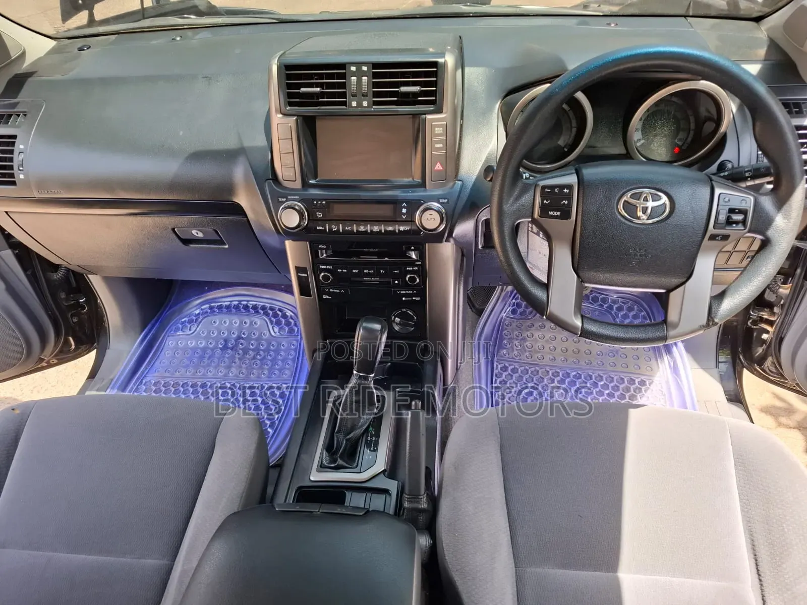 Toyota Land Cruiser Prado 2.7 i 2012 Black