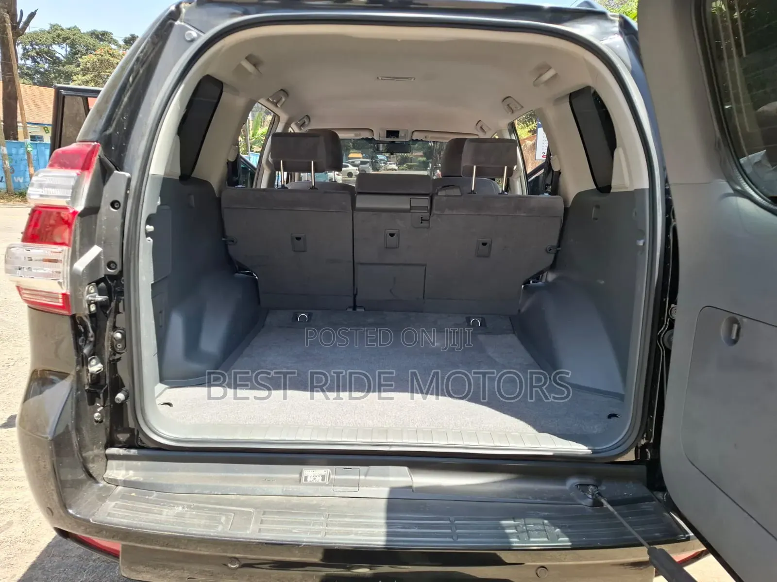 Toyota Land Cruiser Prado 2.7 i 2012 Black