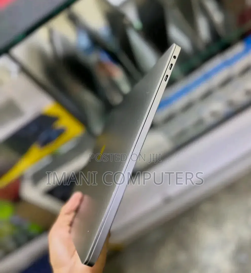 Laptop Apple MacBook Pro 2019 16GB Intel Core i7 SSD 256GB