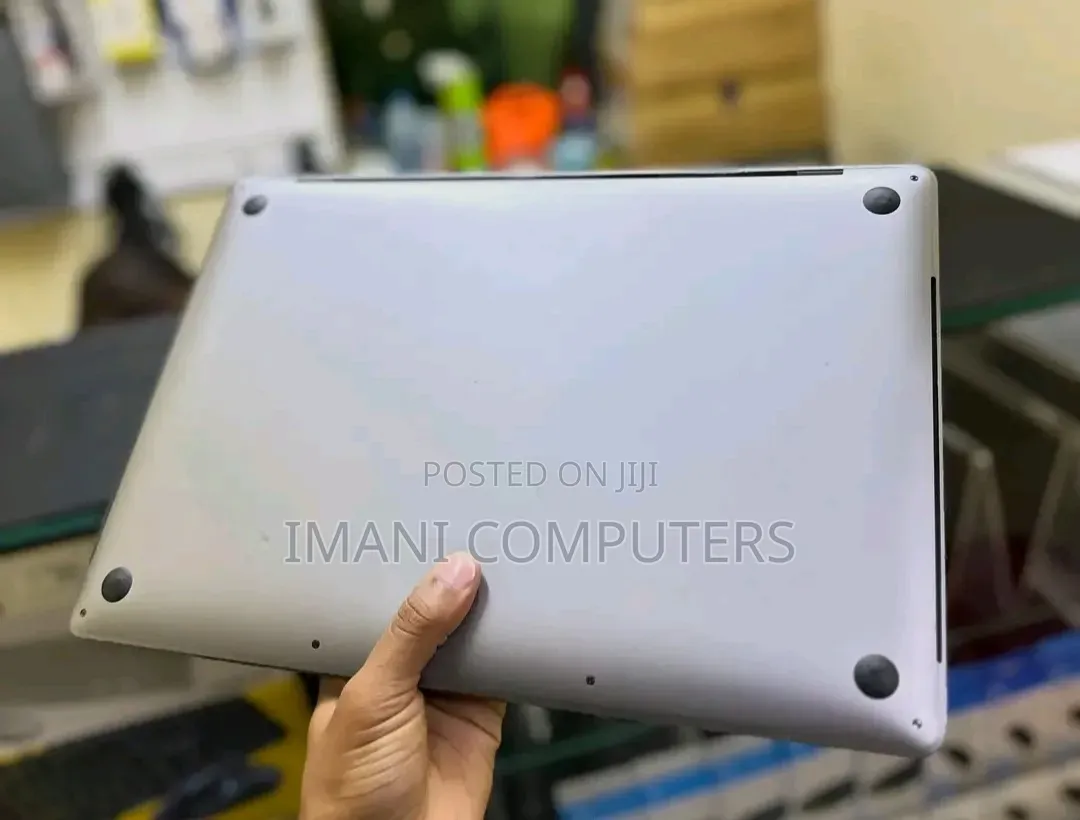 Laptop Apple MacBook Pro 2019 16GB Intel Core i7 SSD 256GB