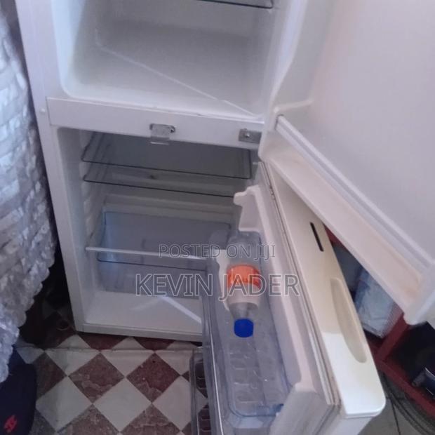 Refrigerator - thumbnail 4