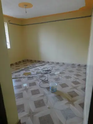 2bdrm Apartment in Garage, Sunton Estate for rent