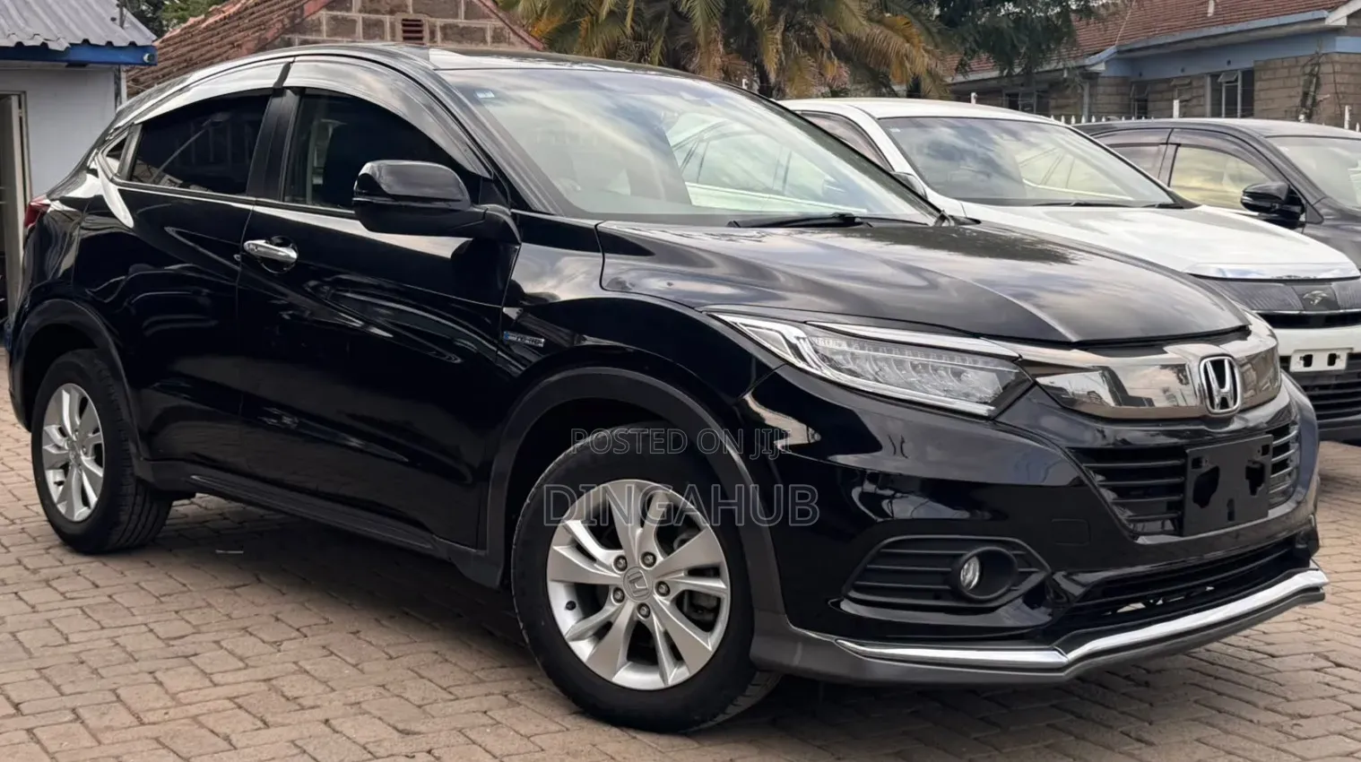 Honda Vezel 1.5 Hybrid 2WD 2019 Black