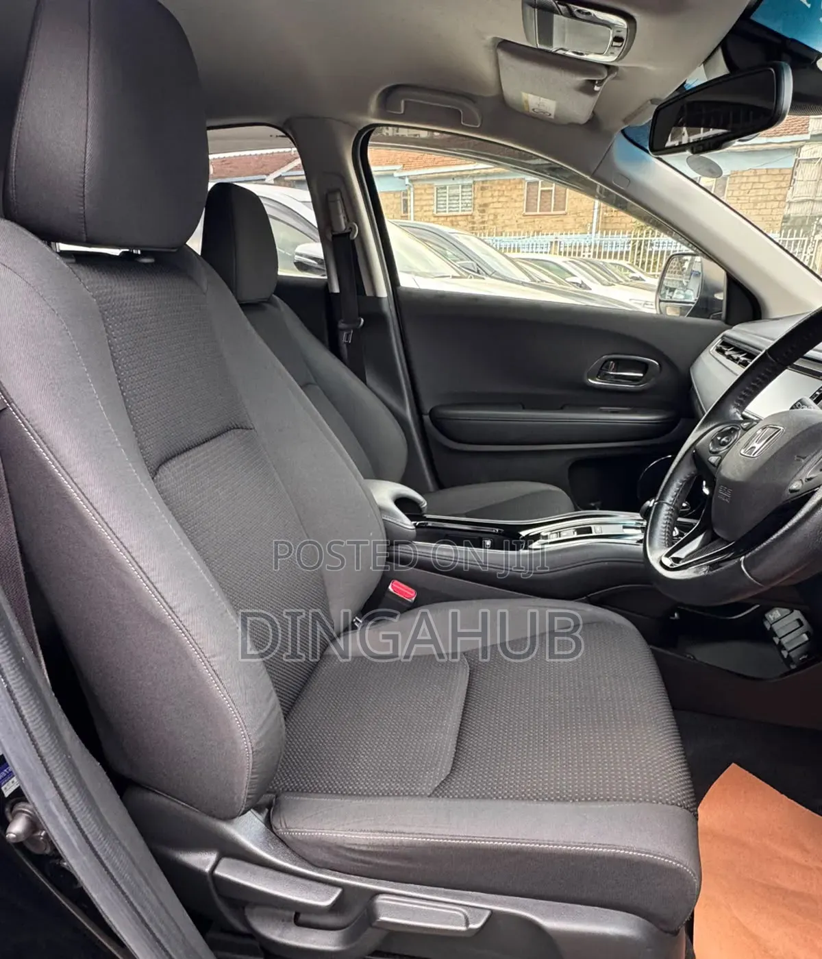 Honda Vezel 1.5 Hybrid 2WD 2019 Black