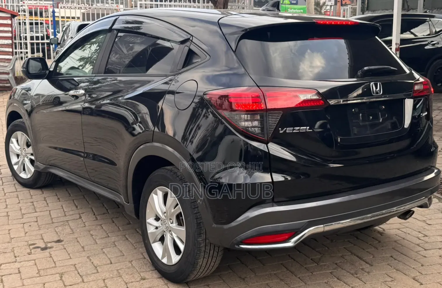 Honda Vezel 1.5 Hybrid 2WD 2019 Black