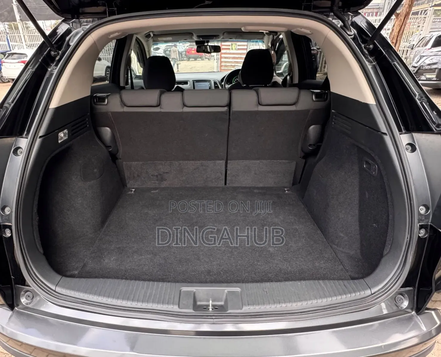 Honda Vezel 1.5 Hybrid 2WD 2019 Black