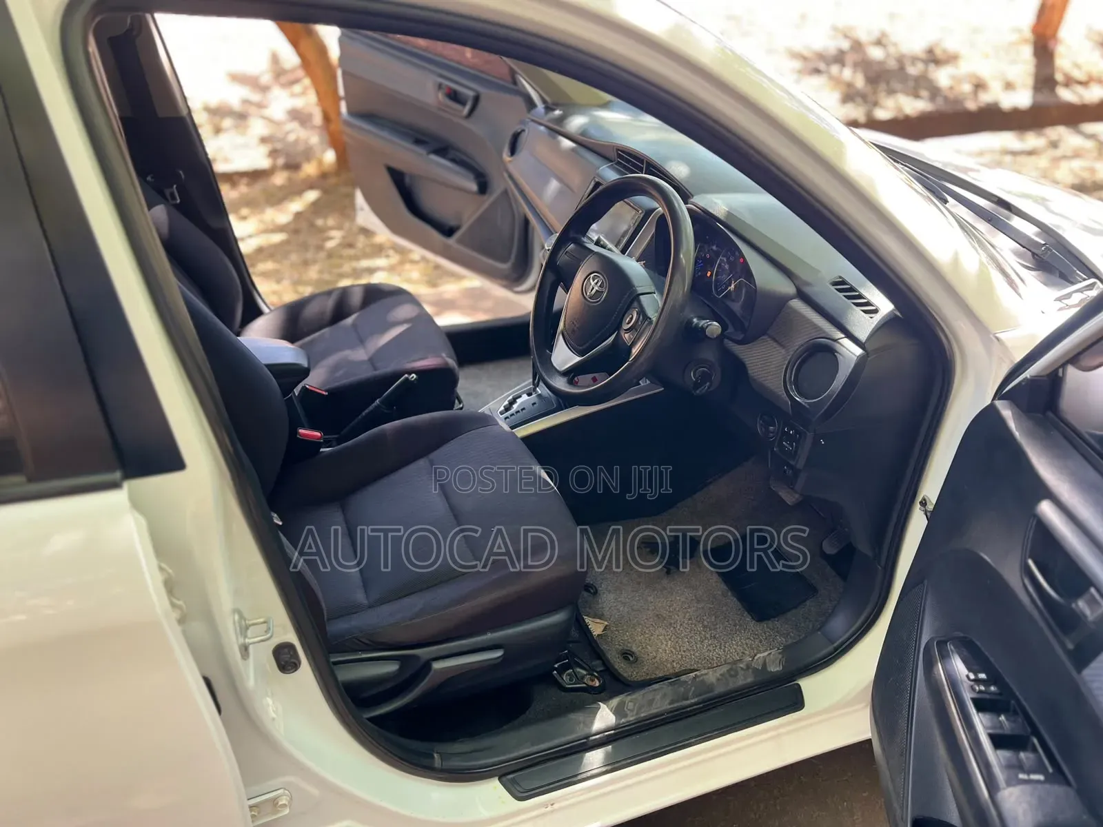 Toyota Corolla Fielder 2014 White