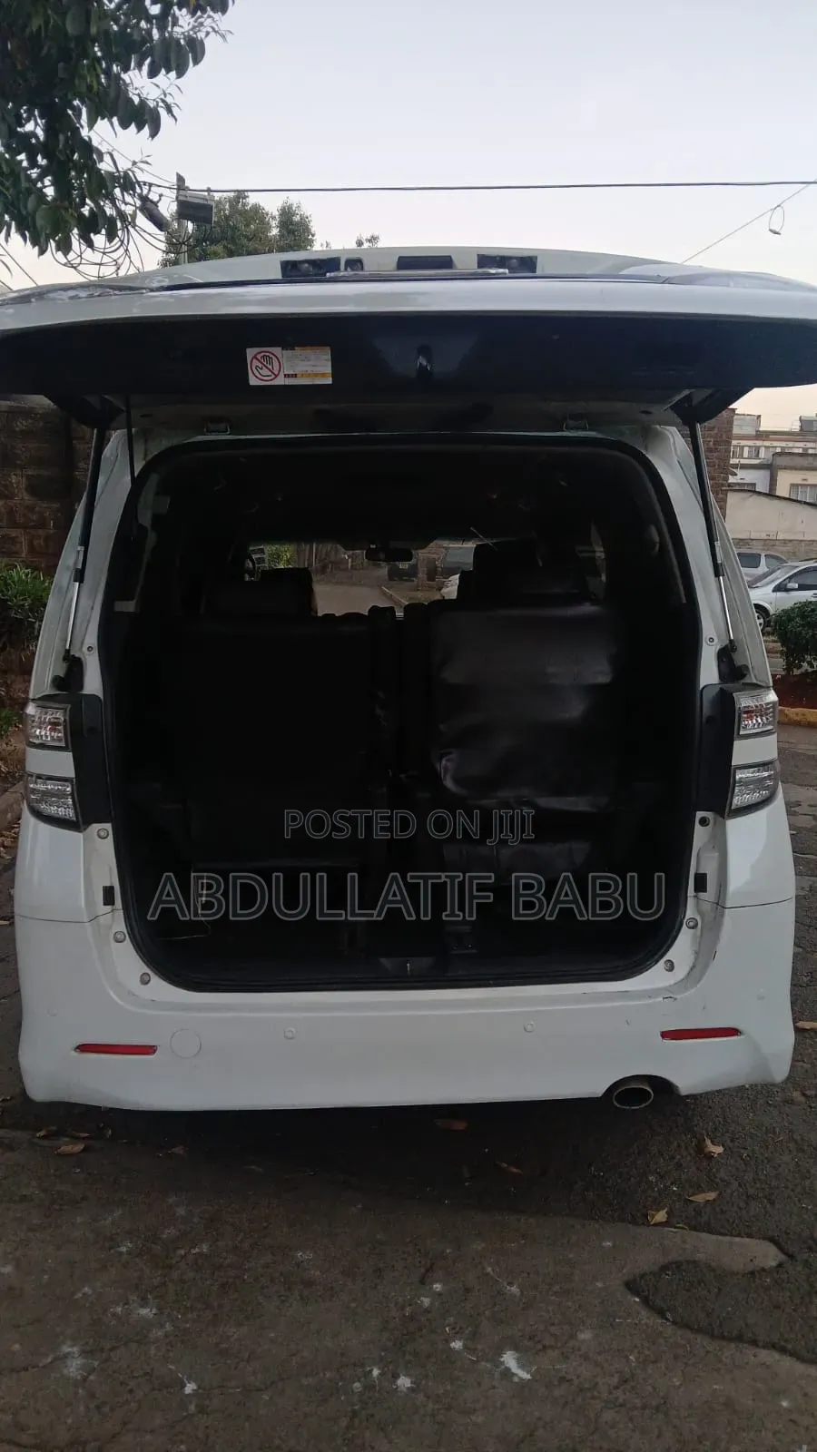 Toyota Alphard 2009 White