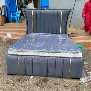5x6 Executive Grey Wingback Chester Bed: Free Delivery