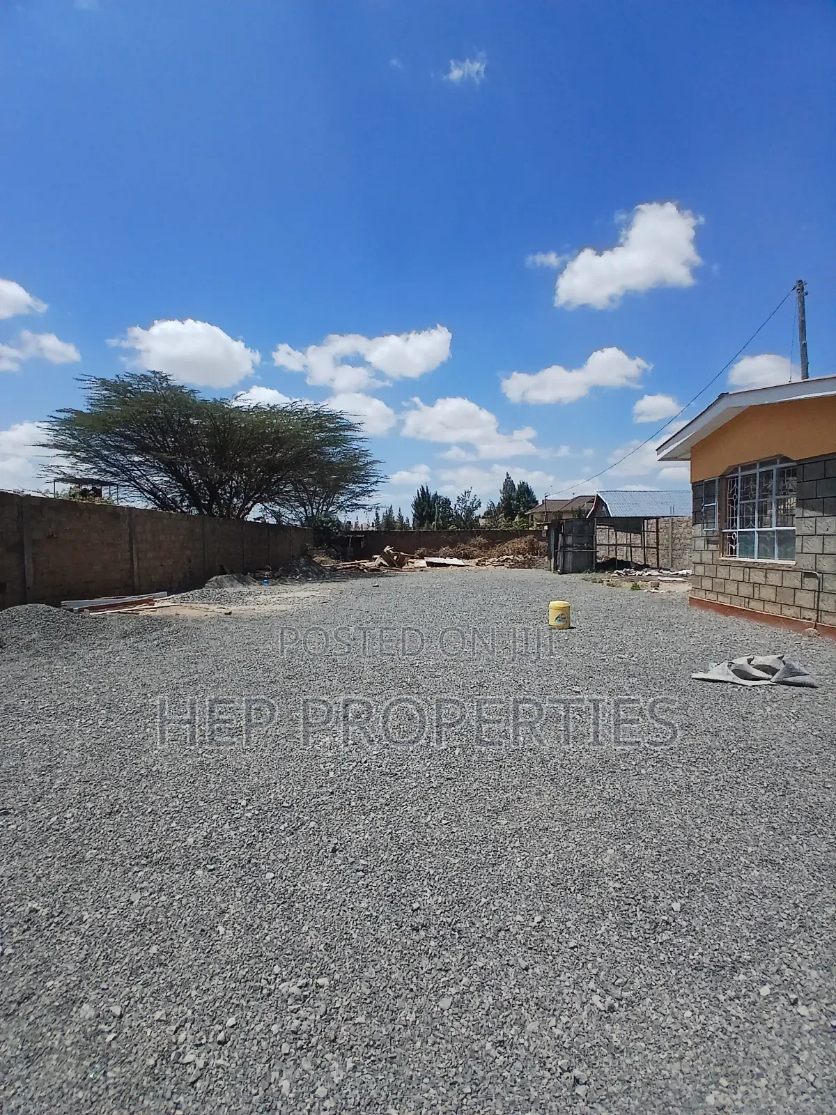 3bdrm Bungalow in Katani for rent