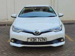 Toyota Auris 2015 White