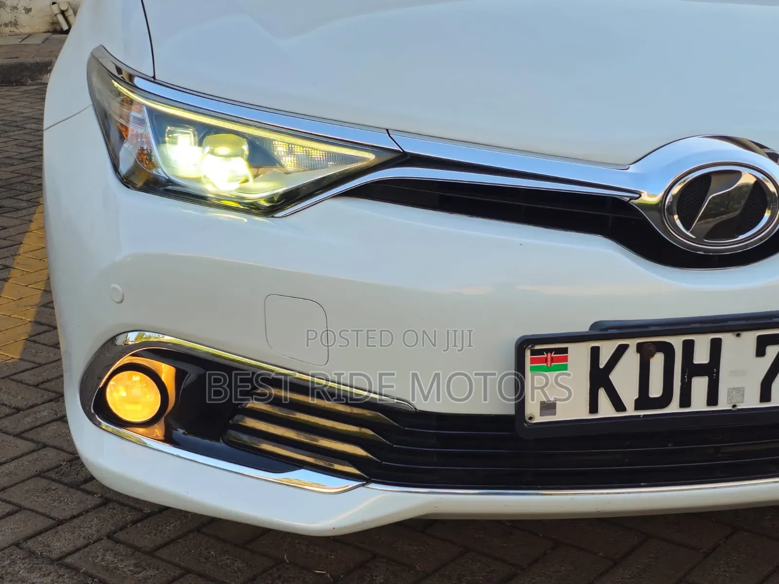 Toyota Auris 2015 White