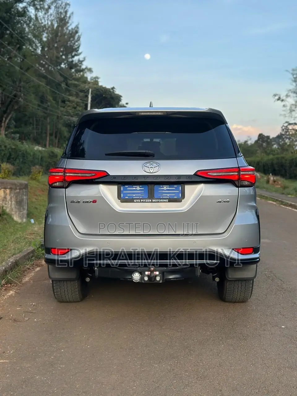 Toyota Fortuner 2023 Gray
