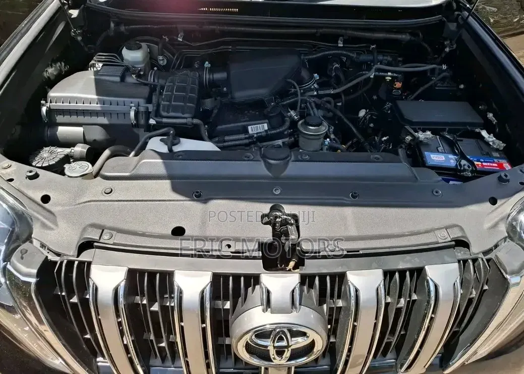 Toyota Land Cruiser Prado 2012 Black