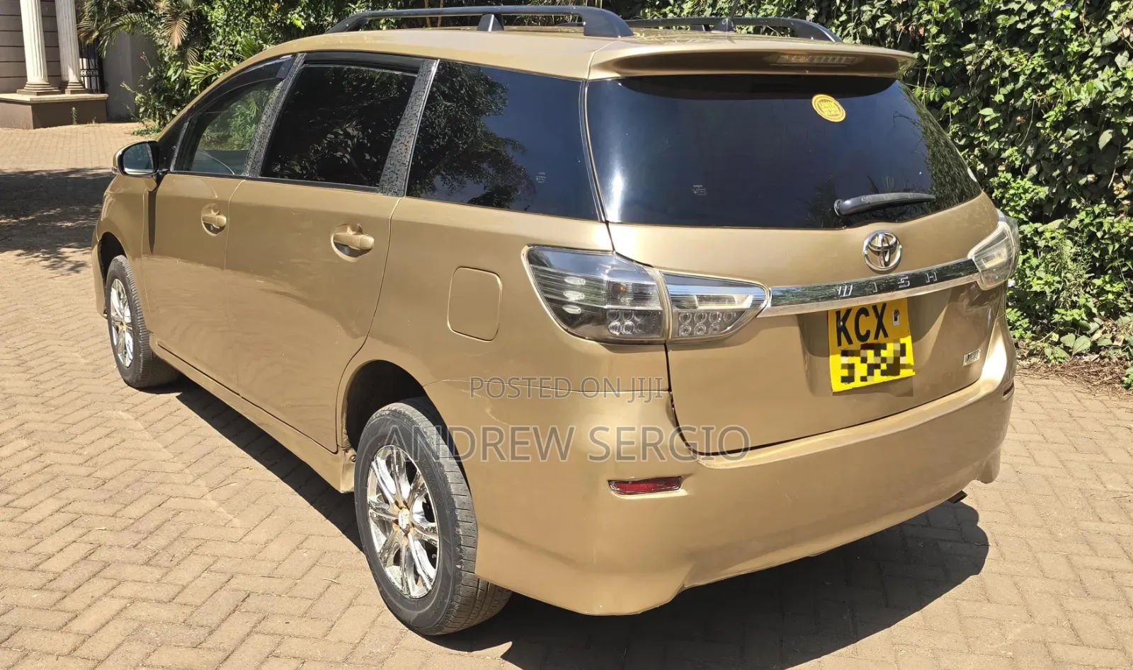Toyota Wish 2012 Brown