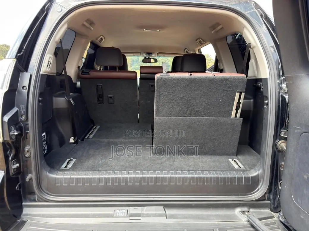 Toyota Land Cruiser Prado 2.7 2017 Black
