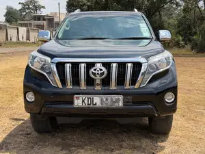 Toyota Land Cruiser Prado 2.7 2017 Black