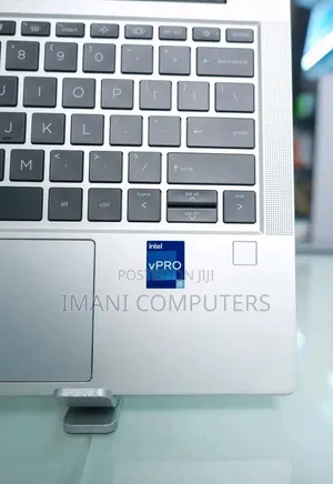 New Laptop HP 630 16GB Intel Core i7 SSD 512GB