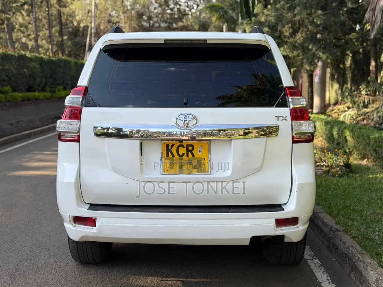 Toyota Land Cruiser Prado 2.7 i 2011 White