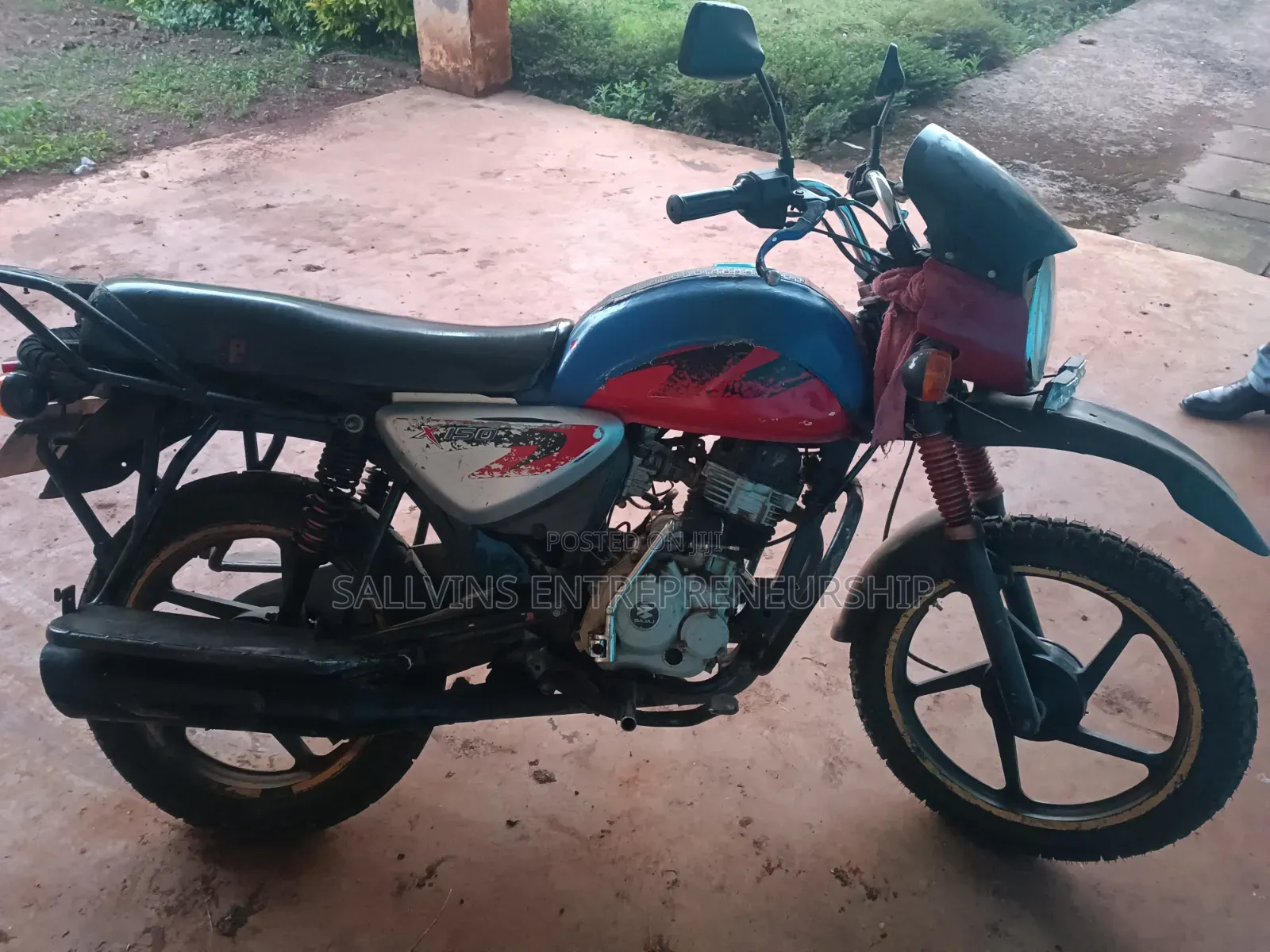 Bajaj 2019 Red