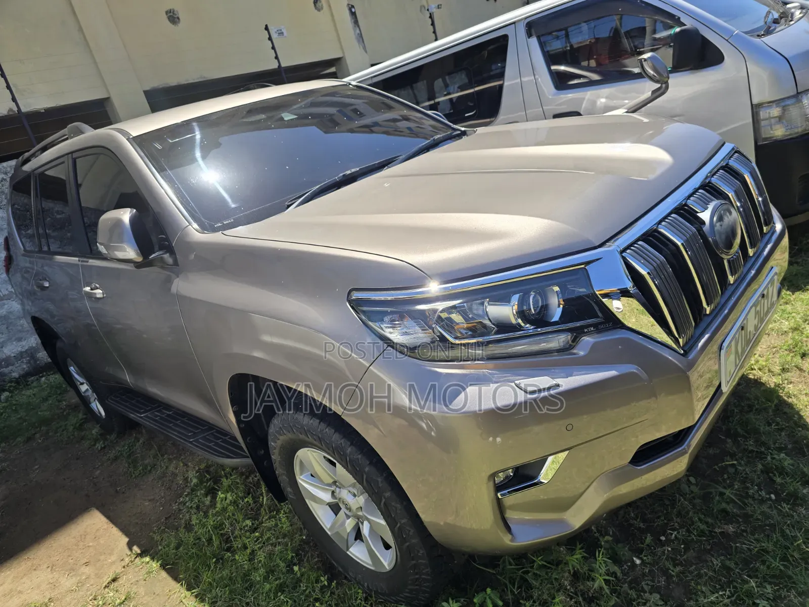 Toyota Land Cruiser Prado 2016 Gold