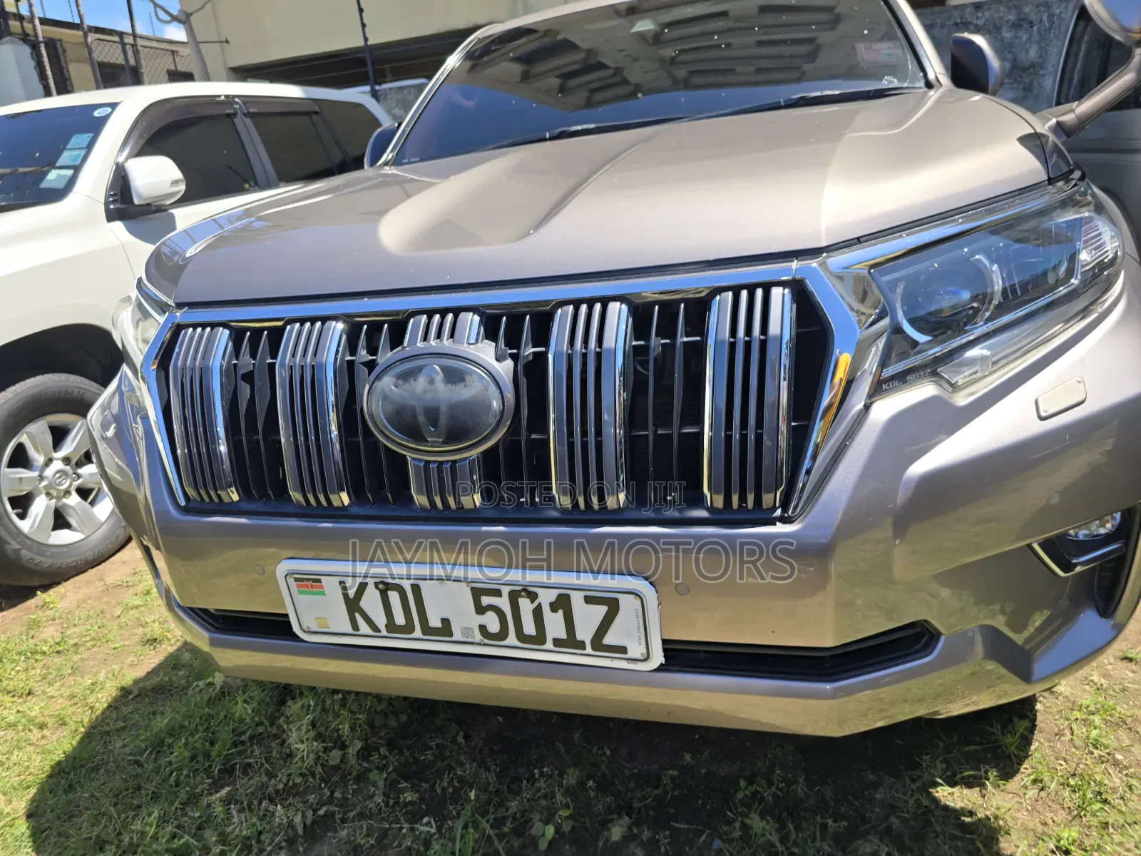 Toyota Land Cruiser Prado 2016 Gold