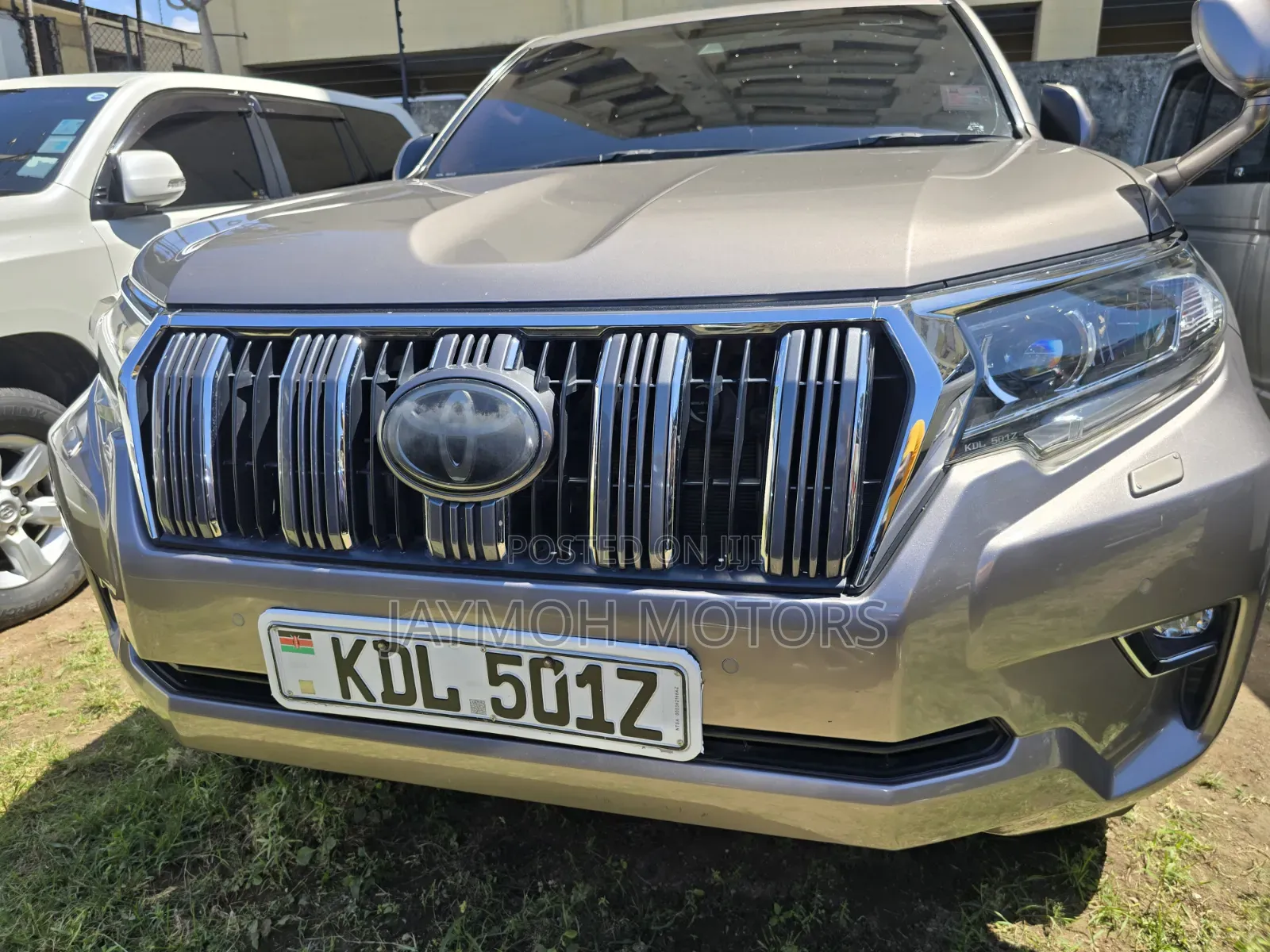 Toyota Land Cruiser Prado 2016 Gold
