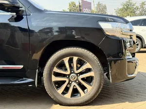 Toyota Land Cruiser 2012 Black
