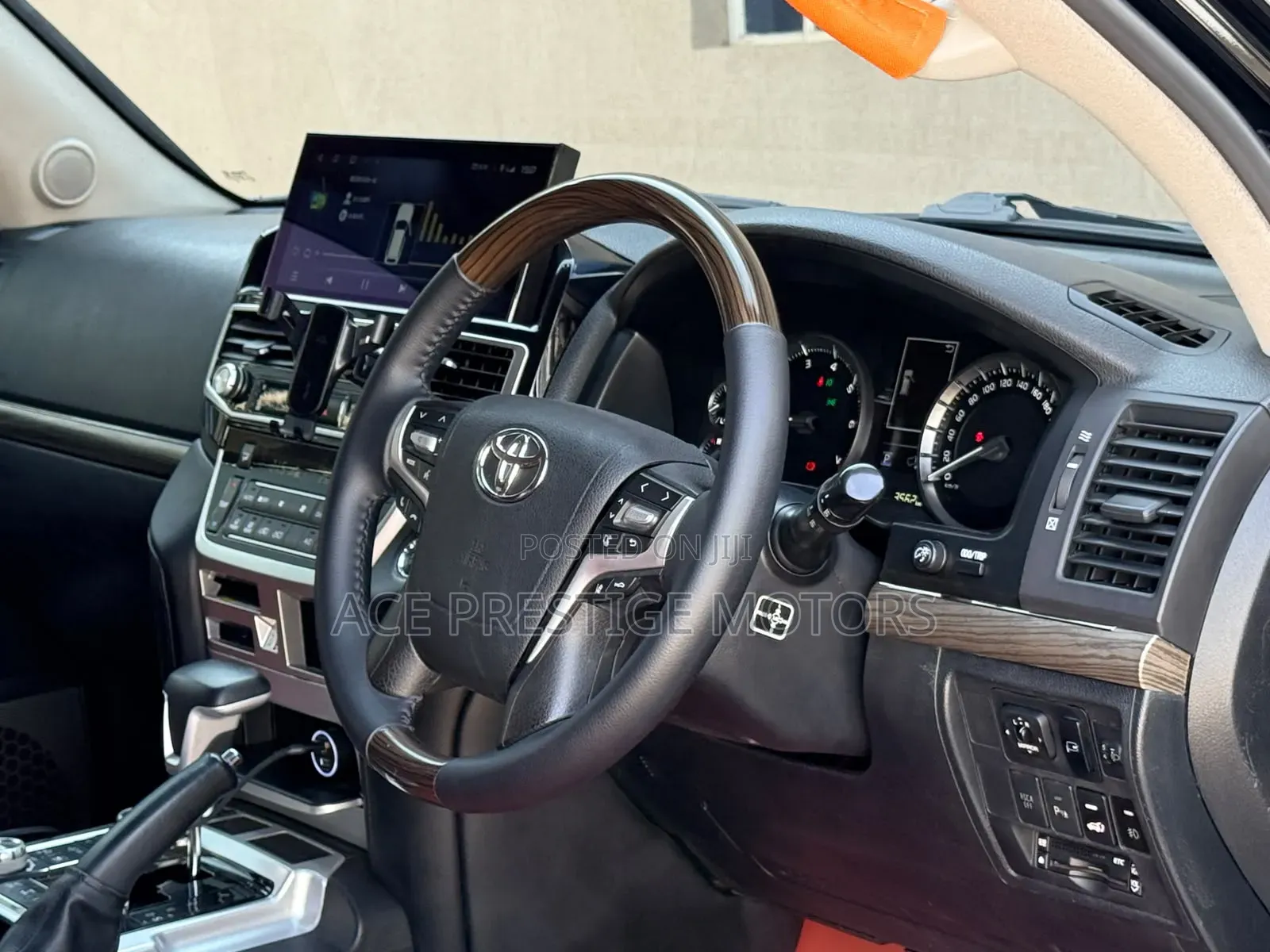 Toyota Land Cruiser 2012 Black