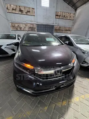 Honda Fit Shuttle 1.5 Hybrid 2WD 2019 Purple