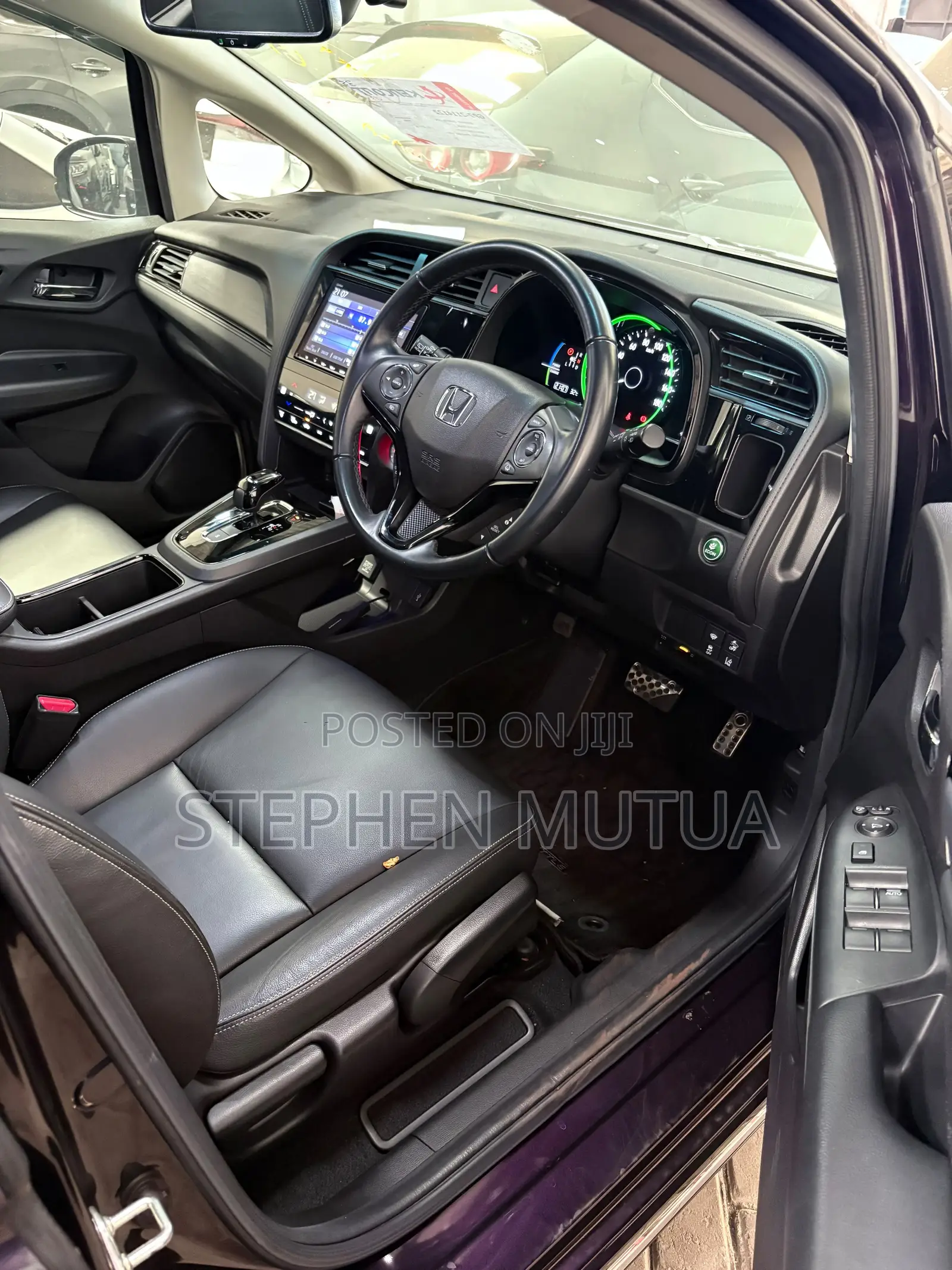 Honda Fit Shuttle 1.5 Hybrid 2WD 2019 Purple