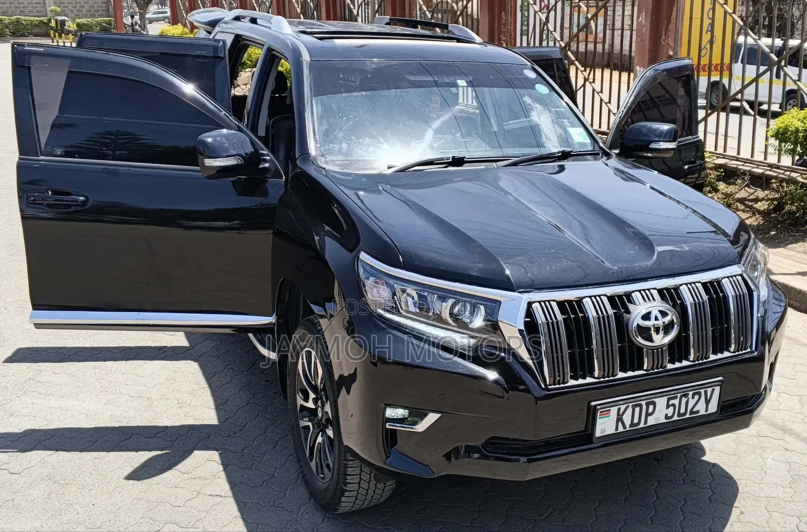 Toyota Land Cruiser Prado 2018 Black