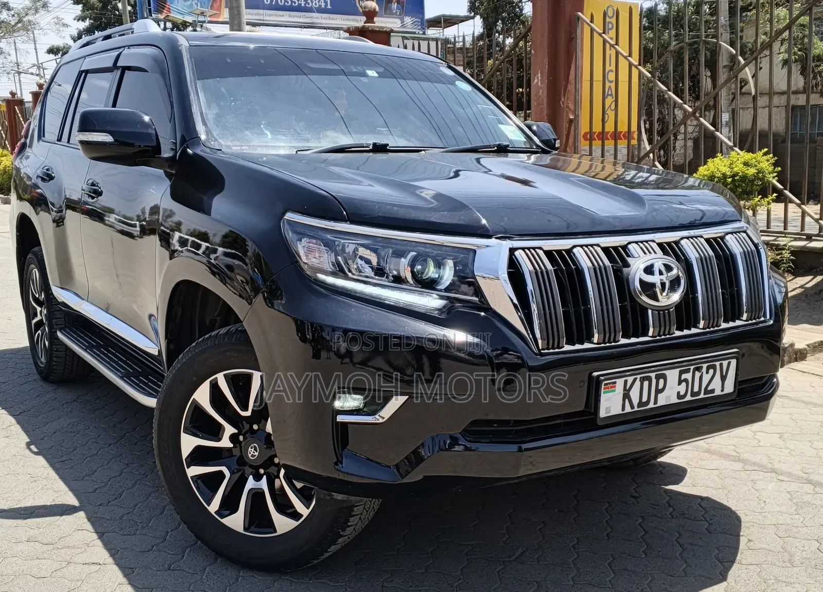 Toyota Land Cruiser Prado 2018 Black