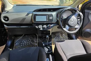 Toyota Vitz 2016 Purple