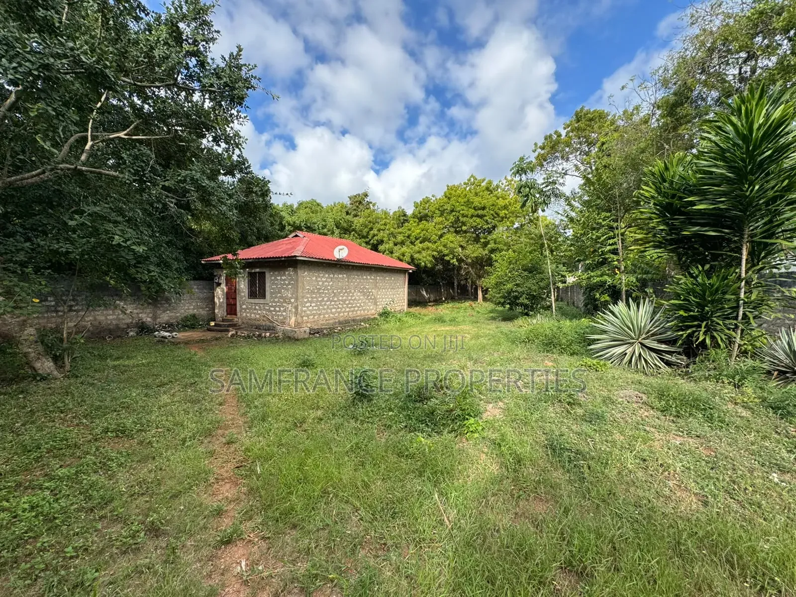 Diani Development Quarter Acre Plot Third Row