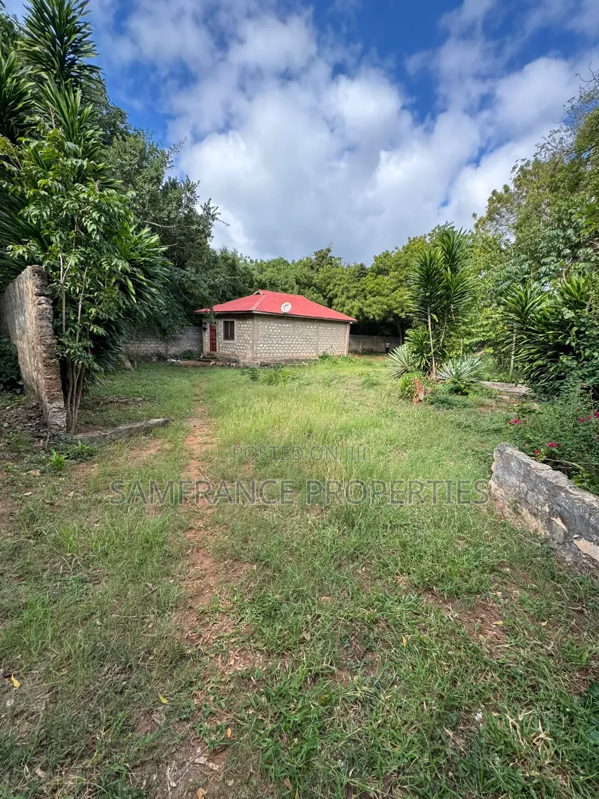Diani Development Quarter Acre Plot Third Row