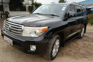 Toyota Land Cruiser 2012 Black